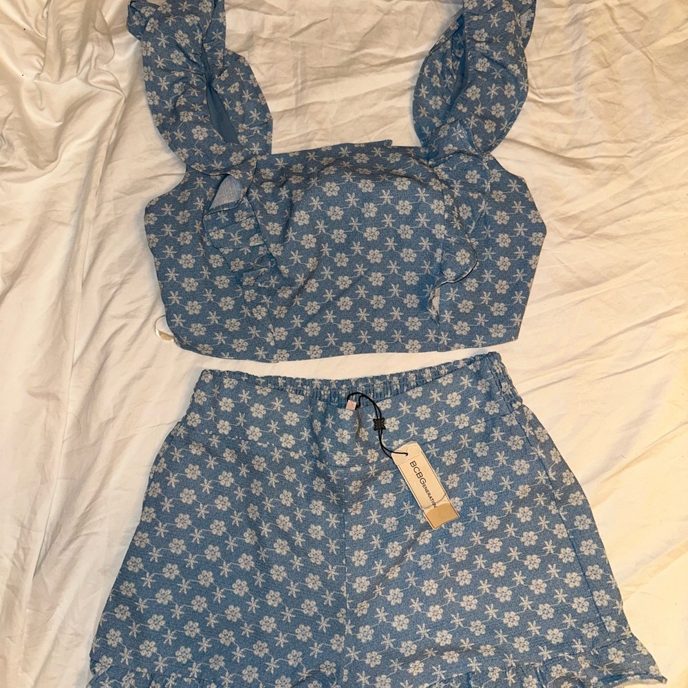 BCBG Eyelet Party Set